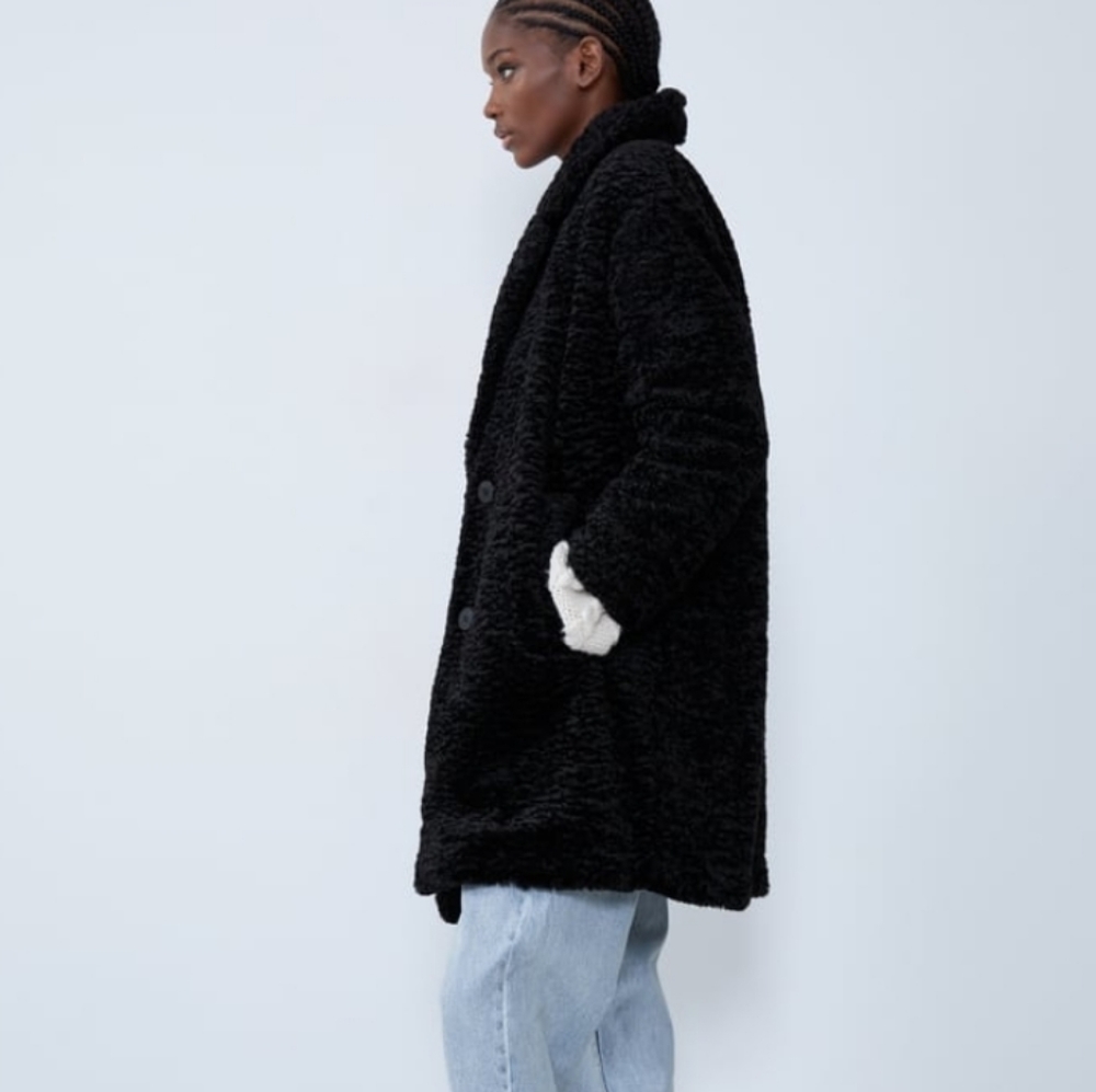 🔥 Zara faux fur black textured  coat new - Picture 2 of 4
